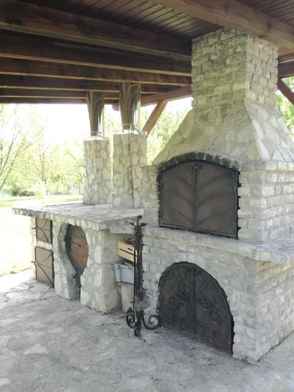 Mila Holiday Home Lohovo Dış mekan fotoğraf