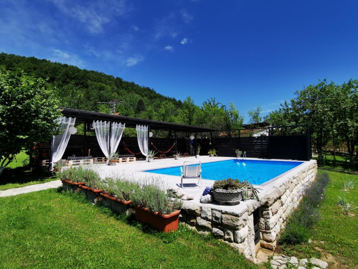 Mila Holiday Home Lohovo Dış mekan fotoğraf